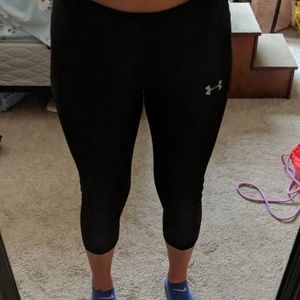 Under amour workout capris